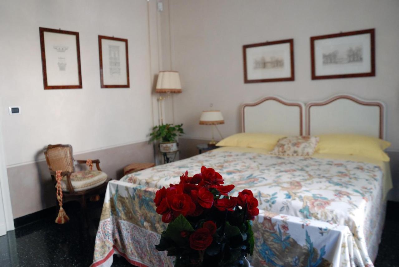 Bed And Breakfast Flowers Genoa Exterior photo