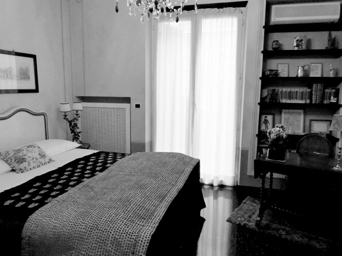 Bed And Breakfast Flowers Genoa Exterior photo
